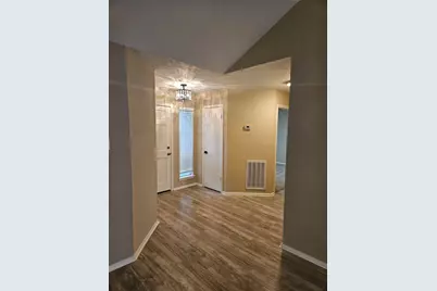 10913 Mulberry Court, La Porte, TX 77571 - Photo 12