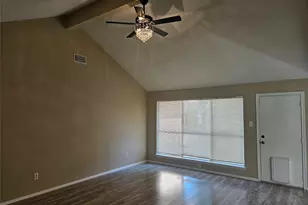 10913 Mulberry Ct, La Porte, TX 77571 - Photo 4