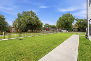 3107 Grassmere St, Houston, TX 77051 - Photo 24
