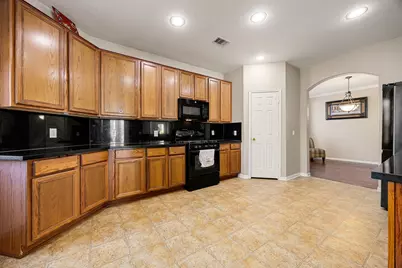 14319 Pipers Gap Court, Houston, TX 77090 - Photo 14