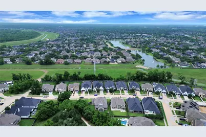 8826 Forest Side Drive, Missouri City, TX 77459 - Photo 36