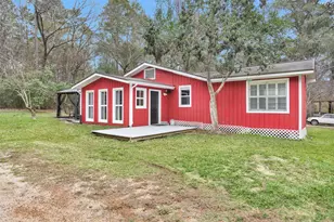 1607 E Pine Lake Cir, Conroe, TX 77316 - Photo 2