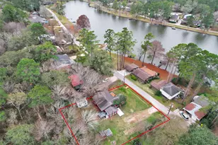 1607 E Pine Lake Cir, Conroe, TX 77316 - Photo 44