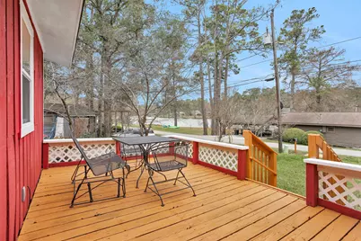 1607 E Pine Lake Circle, Conroe, TX 77316 - Photo 34