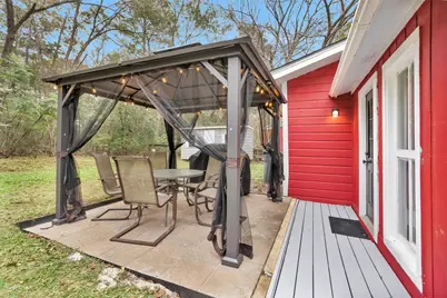 1607 E Pine Lake Circle, Conroe, TX 77316 - Photo 36