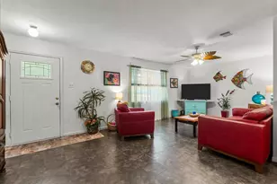 4722 Caroline St, Seabrook, TX 77586 - Photo 4