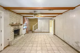 7906 Del Rey Ln, Houston, TX 77071 - Photo 6