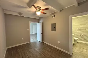 219 Marshall St, Houston, TX 77006 - Photo 6