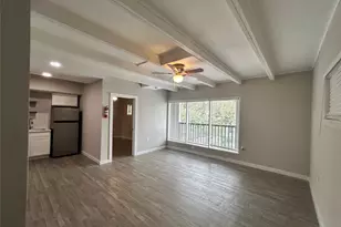 219 Marshall St, Houston, TX 77006 - Photo 2
