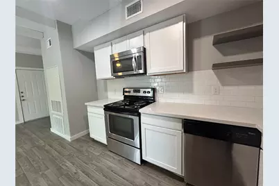 219 Marshall Street #202, Houston, TX 77006 - Photo 4
