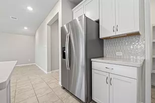 3225 Fig Tree Ln, Texas City, TX 77590 - Photo 18