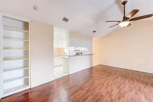 5711 Weeping Willow Rd, Houston, TX 77092 - Photo 6