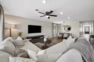 2701 Gale Pk Ct, League City, TX 77573 - Photo 4