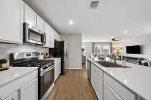 2701 Gale Pk Ct, League City, TX 77573 - Photo 6