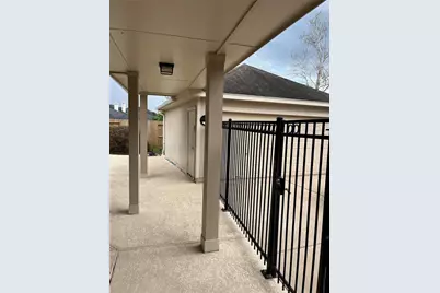 8855 Distant Woods Drive, Houston, TX 77095 - Photo 38