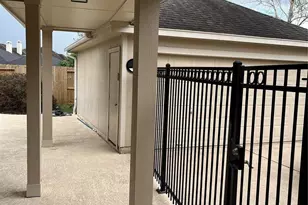 8855 Distant Woods Dr, Houston, TX 77095 - Photo 38