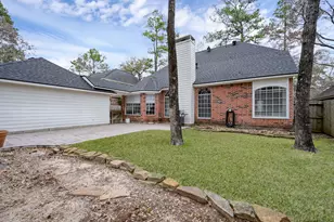 31 E Amberglow Cir, The Woodlands, TX 77381 - Photo 38