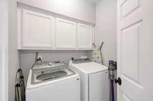 31 E Amberglow Cir, The Woodlands, TX 77381 - Photo 28