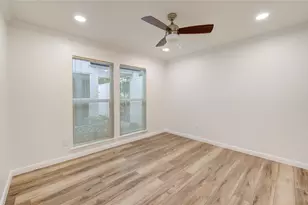 10322 Lynbrook Hollow St, Houston, TX 77042 - Photo 30