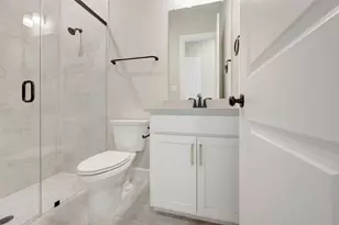 6619 Stone Ter Dr, Iowa Colony, TX 77578 - Photo 20