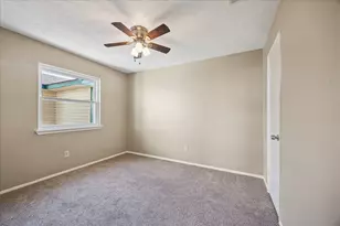 16819 Quail Crest Ct, Houston, TX 77489 - Photo 10