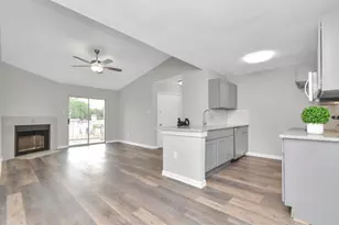 10101 S Gessner Rd, Houston, TX 77071 - Photo 10