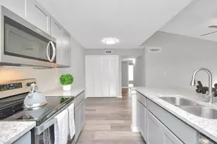 10101 S Gessner Rd, Houston, TX 77071 - Photo 8