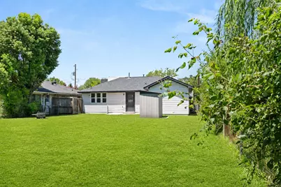 418 Neyland Street, Houston, TX 77022 - Photo 26