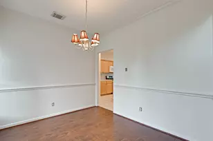 8846 Gas Light Village Dr, Houston, TX 77095 - Photo 30