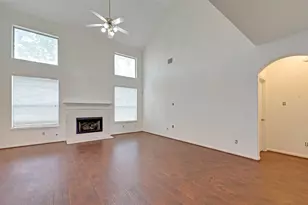 8846 Gas Light Village Dr, Houston, TX 77095 - Photo 18