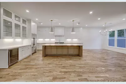 1614 Woodcrest Drive, Houston, TX 77018 - Photo 8