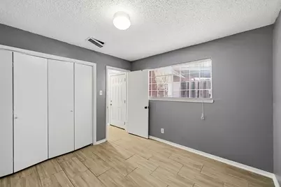 10918 Village Bend Lane #918, Houston, TX 77072 - Photo 22
