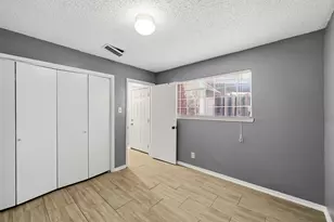 10918 Village Bend Ln, Houston, TX 77072 - Photo 22