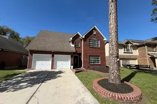 14610 Cobre Valley Dr, Houston, TX 77062 - Photo 2