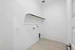 7010 Nichols Lndg, Needville, TX 77461 - Photo 26