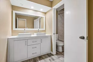 16607 Sunlight Way, Houston, TX 77058 - Photo 14