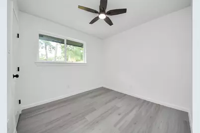 6314 Silver Chalice Drive, Houston, TX 77088 - Photo 36