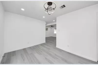 6314 Silver Chalice Drive, Houston, TX 77088 - Photo 26