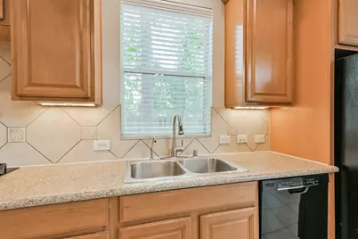 6 Cordella Place, The Woodlands, TX 77382 - Photo 14