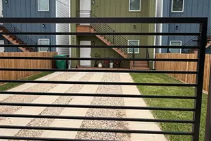 407 Calloway St, Houston, TX 77029 - Photo 2