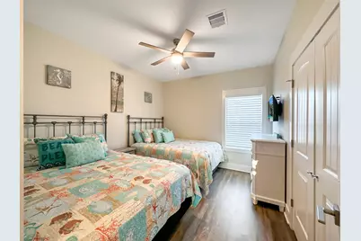 911 S Tinkle Lane, Crystal Beach, TX 77650 - Photo 18