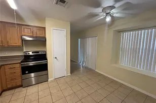 12859 Clarewood Dr, Houston, TX 77072 - Photo 8