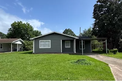 1819 Lincoln Drive, Orange, TX 77630 - Photo 1