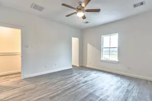 13315 Tetris Dr, Houston, TX 77048 - Photo 12