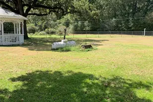 192 Moon Beam Dr, Trinity, TX 75862 - Photo 16