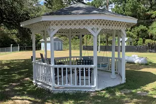 192 Moon Beam Dr, Trinity, TX 75862 - Photo 14