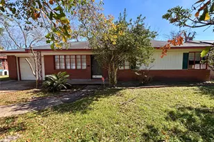 7022 Merriwood Ln, Houston, TX 77076 - Photo 1