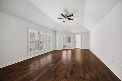 56 Bayou Pointe Drive, Houston, TX 77063 - Photo 18