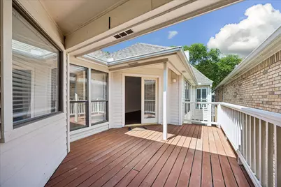 56 Bayou Pointe Drive, Houston, TX 77063 - Photo 6