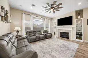 202 Wyndemere Dr, Montgomery, TX 77356 - Photo 12